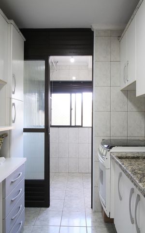 Apartamento à venda com 70m², 3 quartos e 1 vagaCozinha - Armários