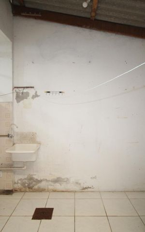 Casa à venda com 83m², 2 quartos e 1 vagaÁrea de Serviço