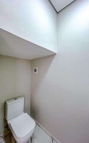 Casa à venda com 150m², 4 quartos e 3 vagasLavabo