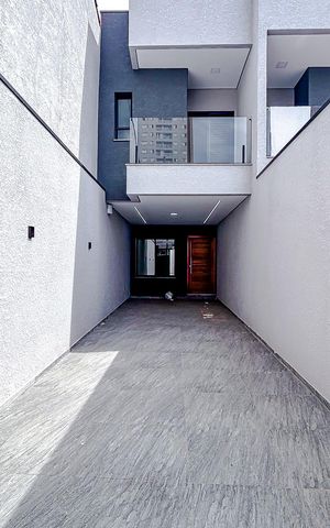 Casa à venda com 150m², 4 quartos e 3 vagasGaragem