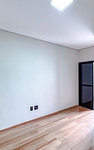 Casa à venda com 150m², 4 quartos e 3 vagasSuíte