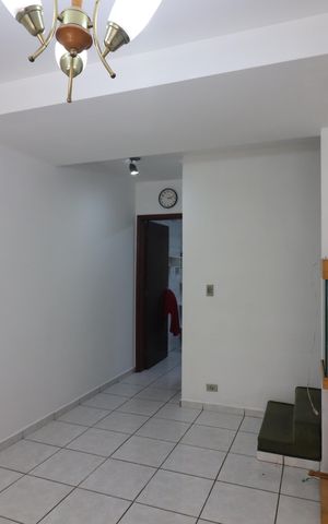 Casa de condomínio para alugar com 160m², 2 quartos e 2 vagasSala