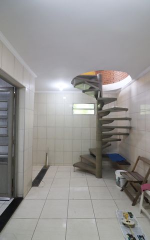 Casa de condomínio para alugar com 160m², 2 quartos e 2 vagasÁrea de Serviço