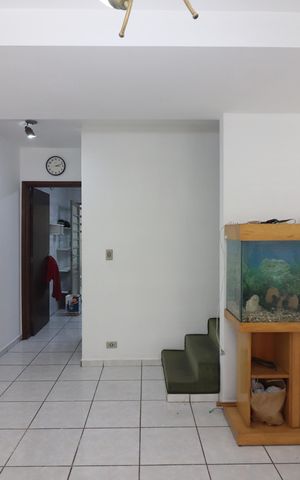 Casa de condomínio para alugar com 160m², 2 quartos e 2 vagasSala