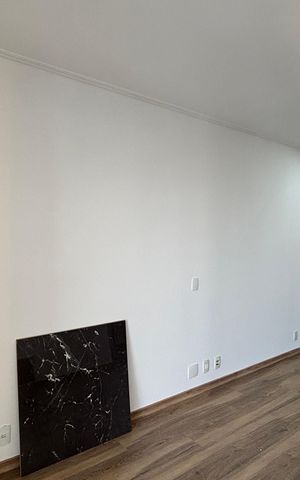 Apartamento à venda com 90m², 1 quarto e 2 vagas Apartamento à venda com 90m², 1 quarto e 2 vagasSuite