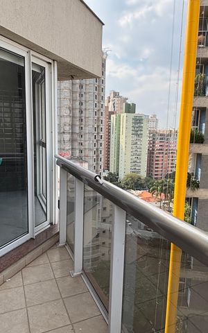 Apartamento à venda com 90m², 1 quarto e 2 vagas Apartamento à venda com 90m², 1 quarto e 2 vagasSala - Sala de Jantar Varanda
