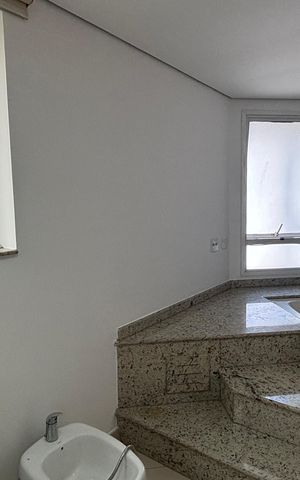 Apartamento à venda com 90m², 1 quarto e 2 vagas Apartamento à venda com 90m², 1 quarto e 2 vagasBanheiro da Suíte