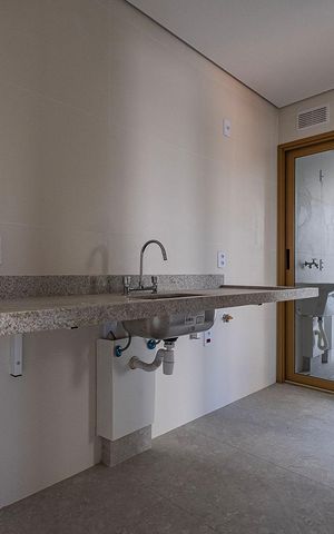 Apartamento à venda com 108m², 3 quartos e 2 vagas Apartamento à venda com 108m², 3 quartos e 2 vagasCozinha