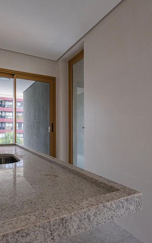 Apartamento à venda com 108m², 3 quartos e 2 vagas Apartamento à venda com 108m², 3 quartos e 2 vagasCozinha