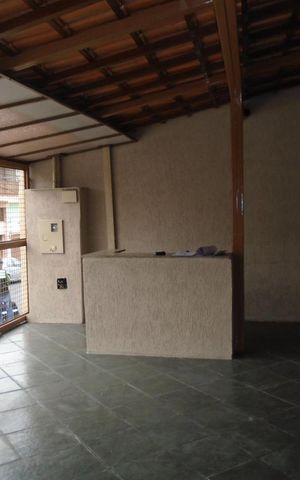 Casa à venda com 360m², 3 quartos e 2 vagas Casa à venda com 360m², 3 quartos e 2 vagasGaragem