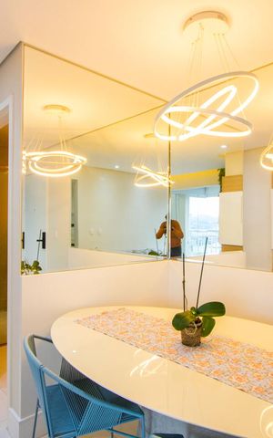 Apartamento à venda com 53m², 2 quartos e 2 vagas Apartamento à venda com 53m², 2 quartos e 2 vagasSala