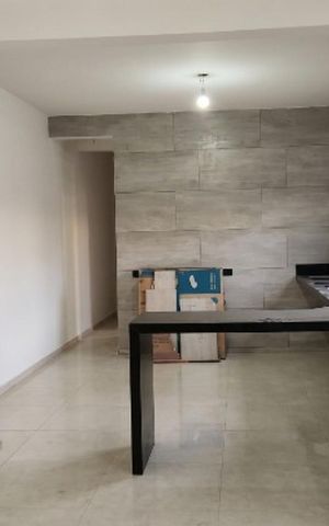 Casa à venda com 150m², 5 quartos e 2 vagas Casa à venda com 150m², 5 quartos e 2 vagasSala/Cozinha