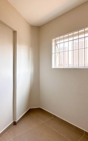 Apartamento à venda com 79m², 2 quartos e 1 vaga Apartamento à venda com 79m², 2 quartos e 1 vagaQuarto de Serviço