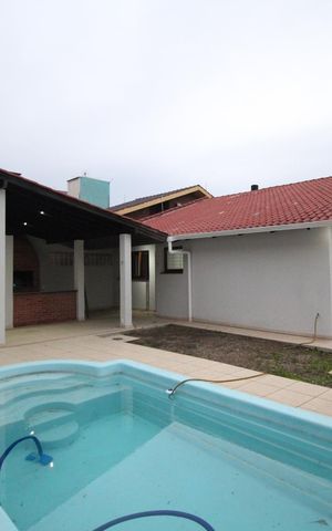 Casa à venda com 290m², 5 quartos e 3 vagasQuintal