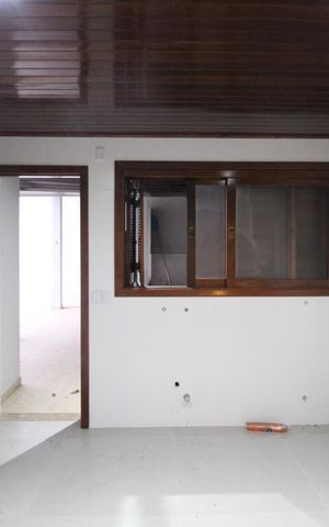 Casa à venda com 290m², 5 quartos e 3 vagasCozinha