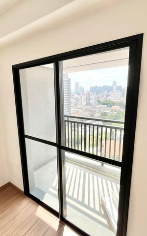 Studio para alugar com 31m², 1 quarto e sem vaga Studio para alugar com 31m², 1 quarto e sem vagaVaranda da Sala