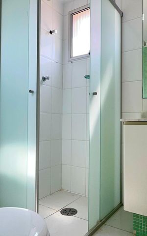 Apartamento à venda com 86m², 2 quartos e 1 vaga Apartamento à venda com 86m², 2 quartos e 1 vagaBanheiro da Suíte