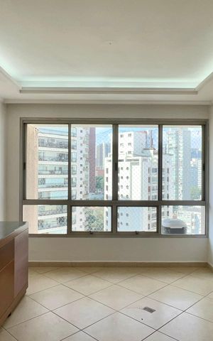 Apartamento à venda com 86m², 2 quartos e 1 vaga Apartamento à venda com 86m², 2 quartos e 1 vagaSala