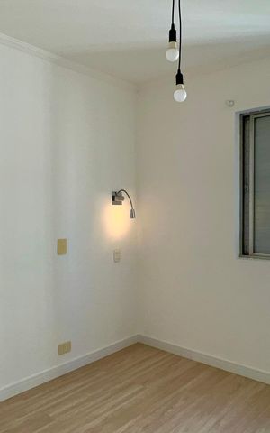 Apartamento à venda com 86m², 2 quartos e 1 vaga Apartamento à venda com 86m², 2 quartos e 1 vagaBanheiro da Suíte