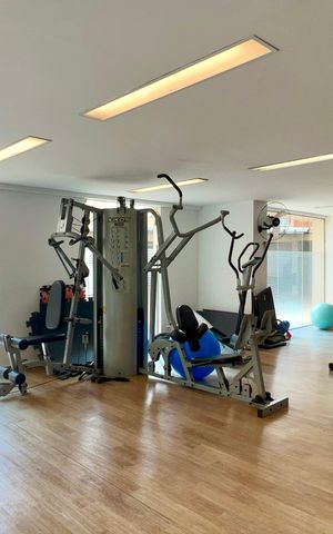 Apartamento à venda com 86m², 2 quartos e 1 vaga Apartamento à venda com 86m², 2 quartos e 1 vagaAcademia