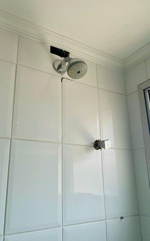 Apartamento à venda com 86m², 2 quartos e 1 vaga Apartamento à venda com 86m², 2 quartos e 1 vagaBanheiro da Suíte
