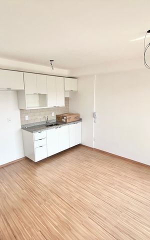 Studio à venda com 31m², 1 quarto e sem vaga Studio à venda com 31m², 1 quarto e sem vagaSala/Quarto/Cozinha