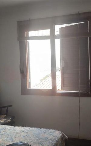 Casa à venda com 200m², 3 quartos e 2 vagas
