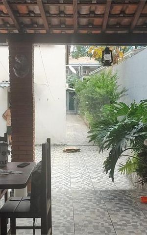 Casa à venda com 200m², 3 quartos e 2 vagas