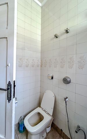 Casa à venda com 80m², 3 quartos e 1 vagaBanheiro