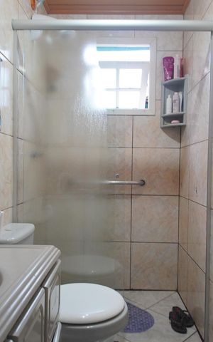 Casa à venda com 195m², 4 quartos e 2 vagasBanheiro 2