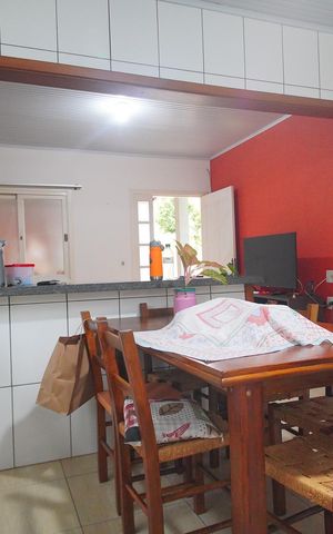 Casa à venda com 195m², 4 quartos e 2 vagasCozinha