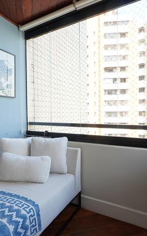 Apartamento à venda com 82m², 3 quartos e 2 vagasVaranda