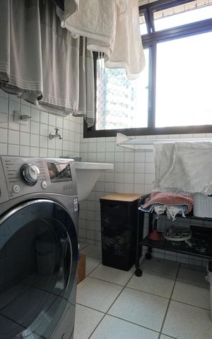 Apartamento à venda com 82m², 3 quartos e 2 vagasÁrea de Serviço