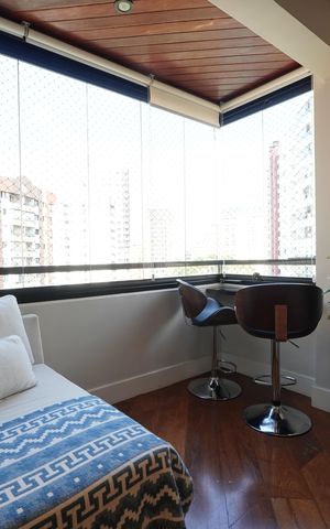Apartamento à venda com 82m², 3 quartos e 2 vagasVaranda