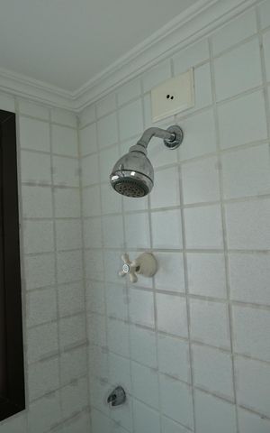 Apartamento à venda com 82m², 3 quartos e 2 vagasBanheiro
