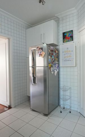 Apartamento à venda com 82m², 3 quartos e 2 vagasCozinha
