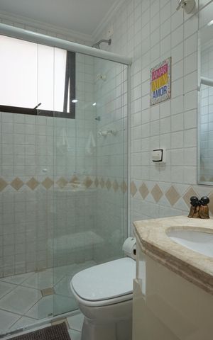 Apartamento à venda com 82m², 3 quartos e 2 vagasBanheiro