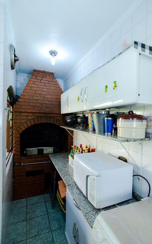 Casa para alugar com 350m², 3 quartos e 4 vagasCozinha da Área gourmet