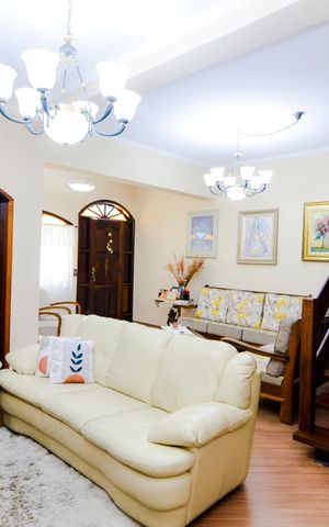 Casa para alugar com 350m², 3 quartos e 4 vagasSala