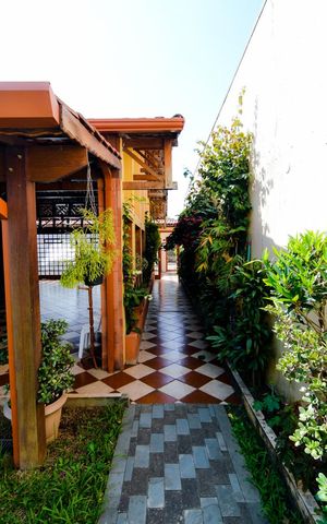 Casa para alugar com 350m², 3 quartos e 4 vagasQuintal