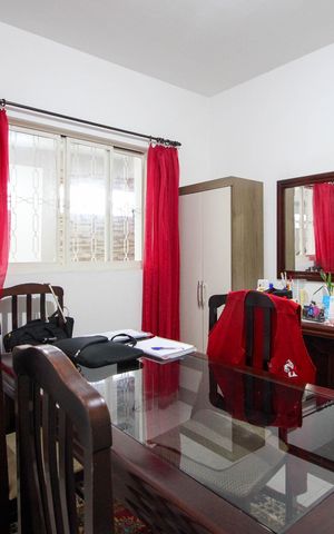 Casa à venda com 125m², 3 quartos e 3 vagas Casa à venda com 125m², 3 quartos e 3 vagasSala de Jantar