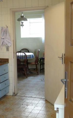 Casa à venda com 155m², 3 quartos e 2 vagas