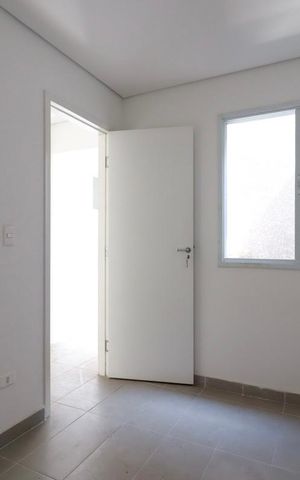Casa à venda com 37m², 2 quartos e sem vaga Casa à venda com 37m², 2 quartos e sem vagaQuarto 2