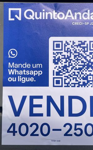 Apartamento à venda com 37m², 2 quartos e sem vaga Apartamento à venda com 37m², 2 quartos e sem vagaPlaca