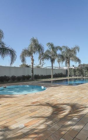 Apartamento à venda com 64m², 3 quartos e 1 vagaÁrea comum - Piscina