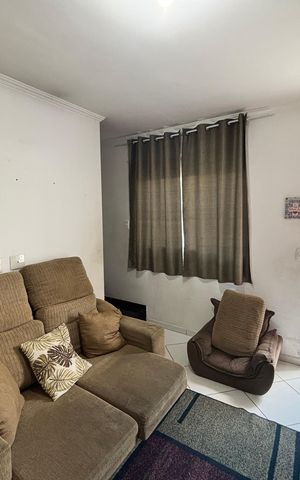Casa à venda com 60m², 2 quartos e 1 vaga Casa à venda com 60m², 2 quartos e 1 vagaSala