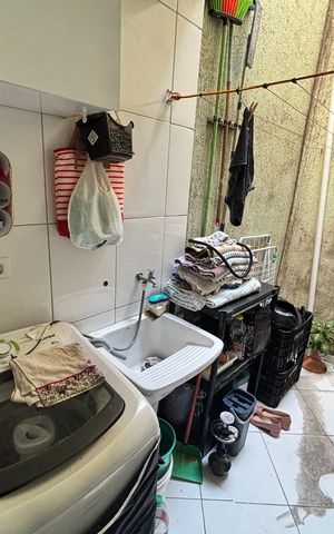 Casa à venda com 60m², 2 quartos e 1 vaga Casa à venda com 60m², 2 quartos e 1 vagaÁrea de Serviço