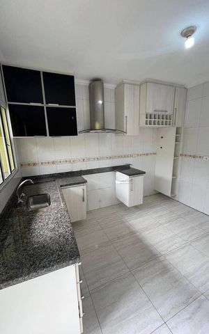 Casa à venda com 120m², 3 quartos e 1 vaga Casa à venda com 120m², 3 quartos e 1 vagaCozinha