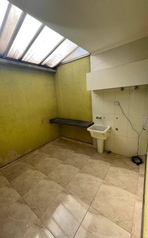 Casa à venda com 120m², 3 quartos e 1 vaga Casa à venda com 120m², 3 quartos e 1 vagaÁrea externa