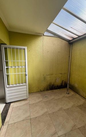 Casa à venda com 120m², 3 quartos e 1 vaga Casa à venda com 120m², 3 quartos e 1 vagaÁrea externa